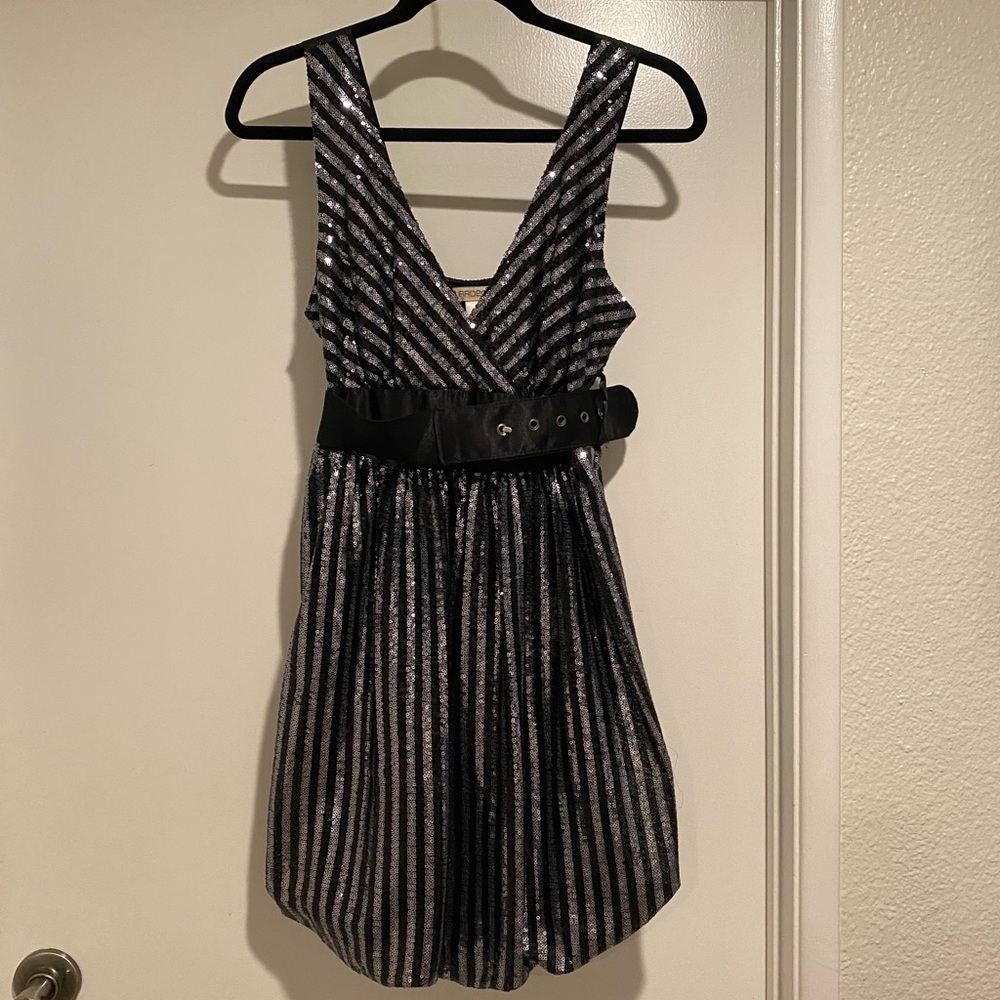 Striped Black and Silver Sequin Dress with Belt. Size S